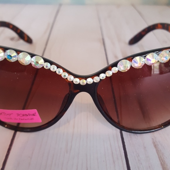Betsey Johnson Cat Eye Sunglasses AB Crystals - Picture 7 of 8